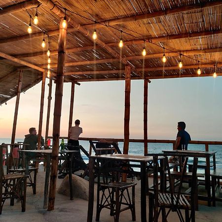 Mancora Beach House Exterior photo
