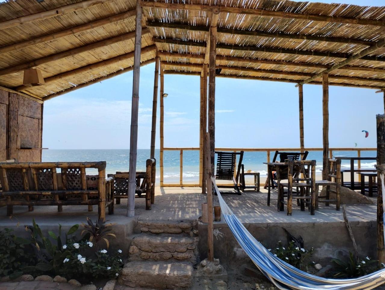 Mancora Beach House Exterior photo
