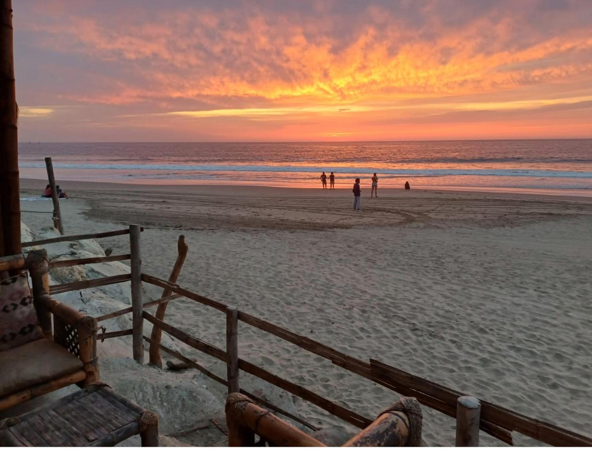 Mancora Beach House Exterior photo